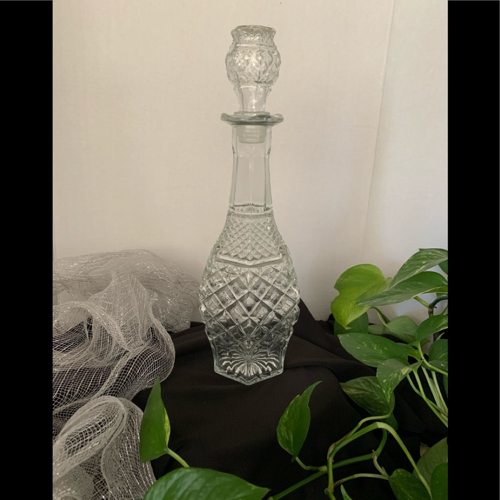 Heavy Leaded Crystal Glass Decanter Large Stopper